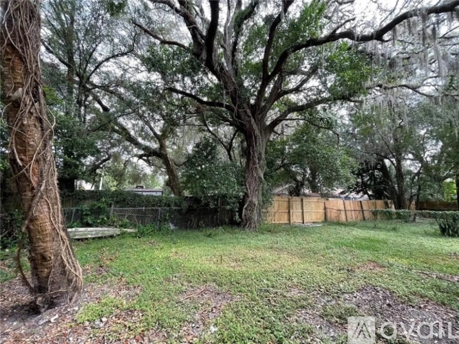 8213 North 12th Street 2 Beds Single Family Home for Rent - Photo gallery 4