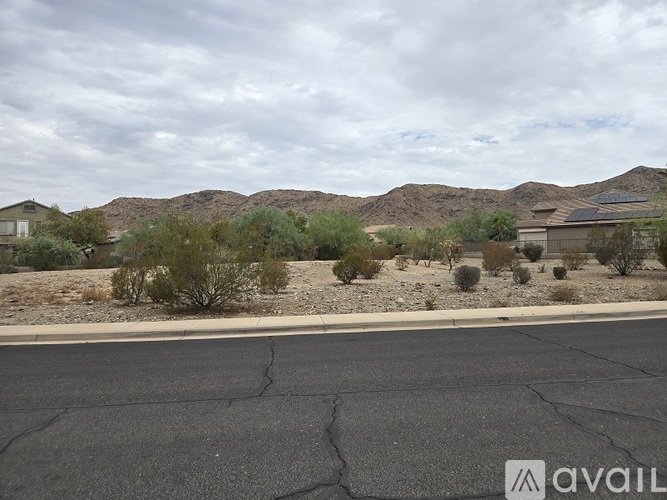 17013 South Coleman Street 5 Beds Single Family Home for Rent - Photo gallery 2