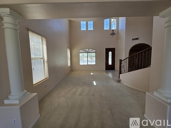 17013 South Coleman Street 5 Beds Single Family Home for Rent - Photo gallery 5