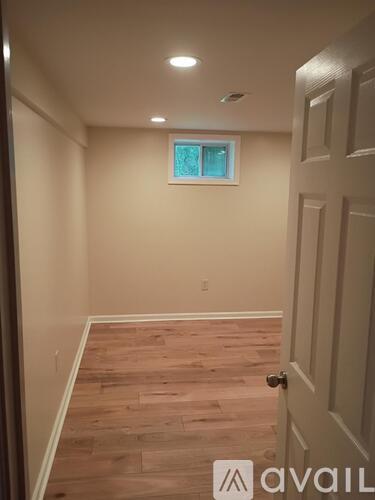 2117 Parsonage Ln 3 Beds Single Family Home for Rent - Photo gallery 4