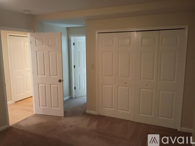2117 Parsonage Ln 3 Beds Single Family Home for Rent - Photo gallery 5