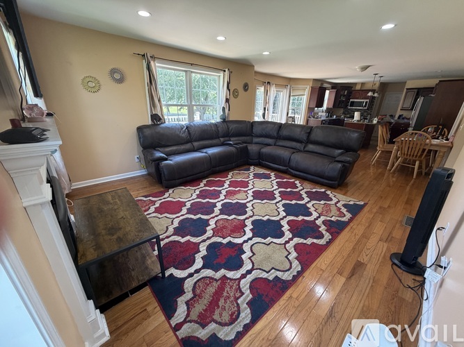 5 Gorski Drive 3 Beds Single Family Home for Rent - Photo gallery 2