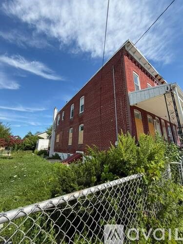 21 Wainwright Ave 3 Beds Apartment for Rent