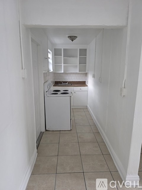 840 NW 10Th St 1 Apartment for Rent