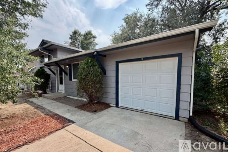 2236 Fernwood Dr 3 Beds Single Family Home for Rent - Photo gallery 4