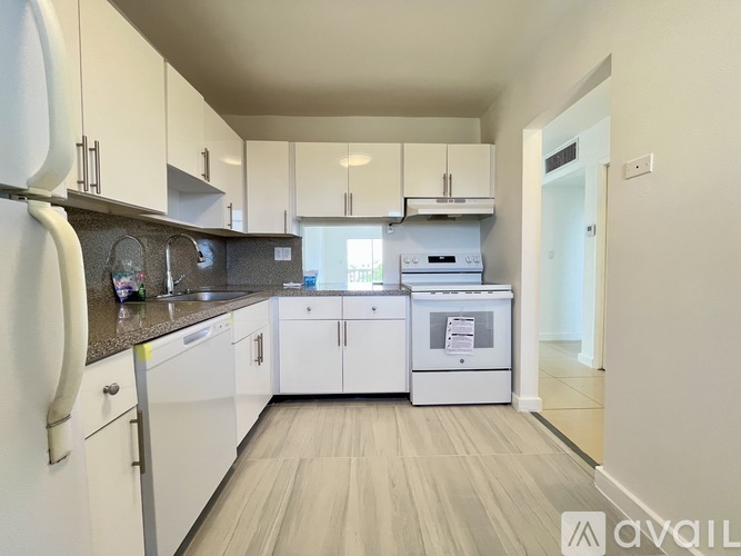 1120 99th St 2 Beds Condo for Rent - Photo gallery 2
