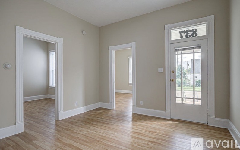 837 Franklin St 2 Beds Single Family Home for Rent - Photo gallery 4