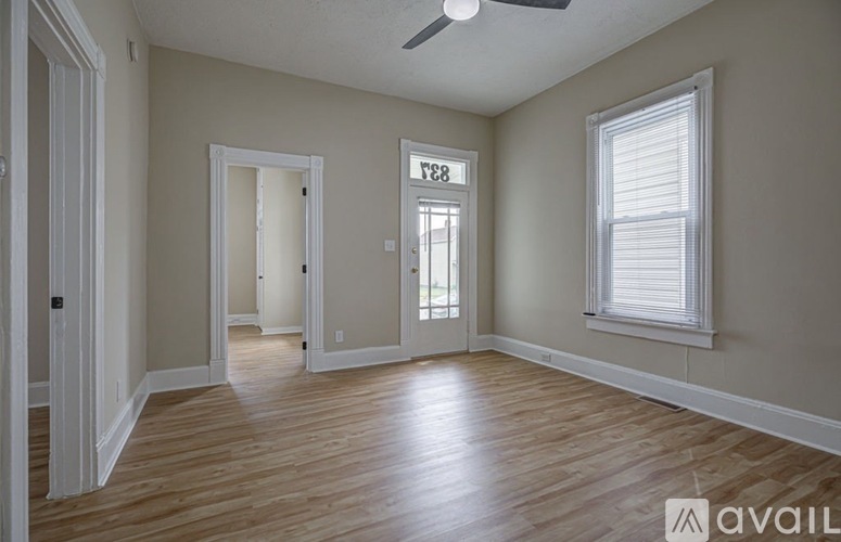 837 Franklin St 2 Beds Single Family Home for Rent - Photo gallery 5