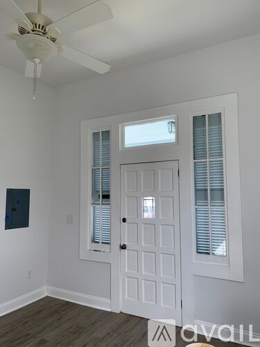 3320 Delachaise St 2 Beds Apartment for Rent - Photo gallery 2