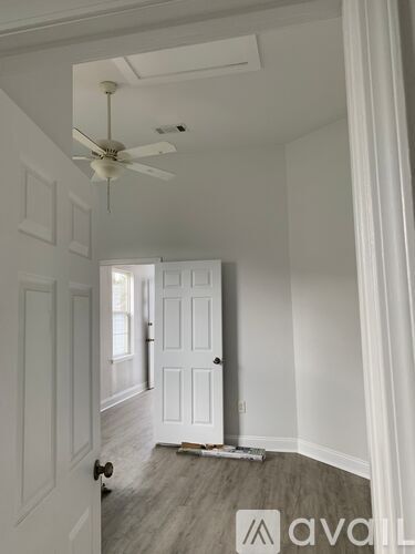 3320 Delachaise St 2 Beds Apartment for Rent - Photo gallery 3