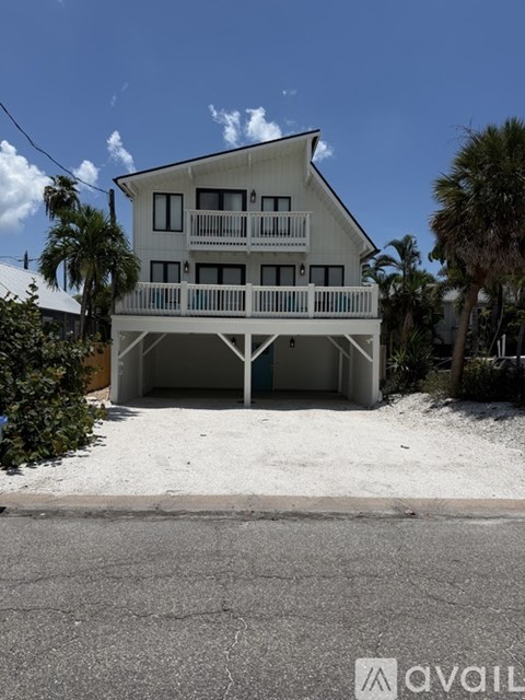 51 84Th Avenue 3 Beds Apartment for Rent