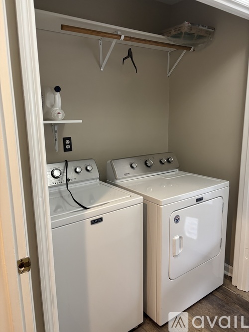 1107 Joseph Thomas Drive Southwest 3 Beds Single Family Home for Rent - Photo gallery 5