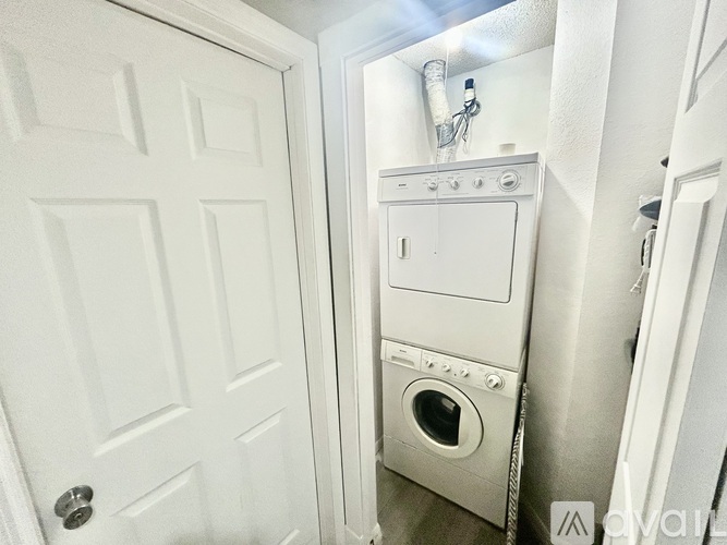 1284 Cypress Cove Court 2 Beds Single Family Home for Rent - Photo gallery 4