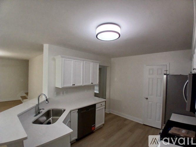 606 Lexington Dr 3 Beds Single Family Home for Rent - Photo gallery 2