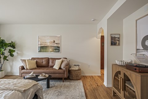 703 Bellevue Avenue East Studio-2 Beds Apartment for Rent