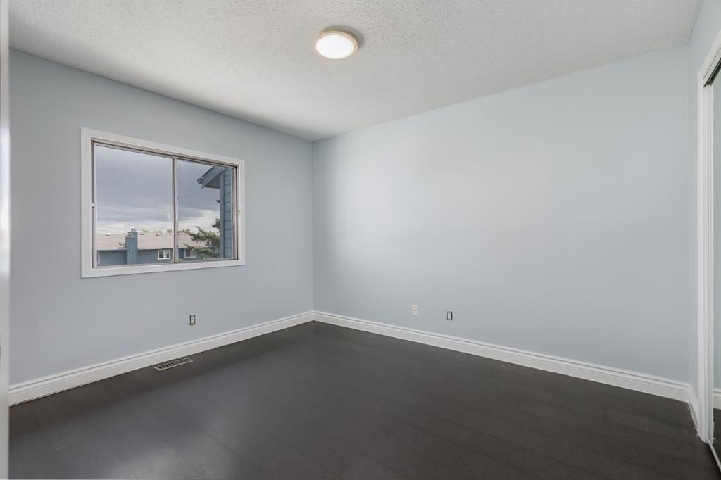 2 bedroom apartment - 1602-919 38 Street NE, Calgary - unit SFH 3