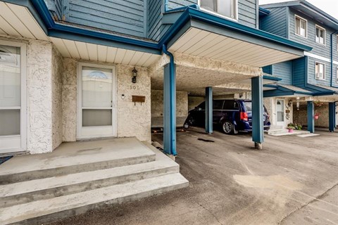 1602-919 38 Street NE 2 Beds Apartment for Rent