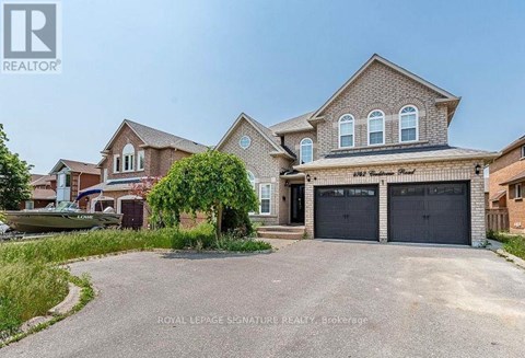 4742 CREDITVIEW ROAD 2 Beds Apartment for Rent
