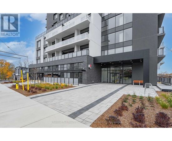 502 - 71 WYNDHAM STREET S 2 Beds Apartment, Condo, Home for Rent - Photo gallery 2