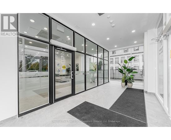 502 - 71 WYNDHAM STREET S 2 Beds Apartment, Condo, Home for Rent - Photo gallery 3