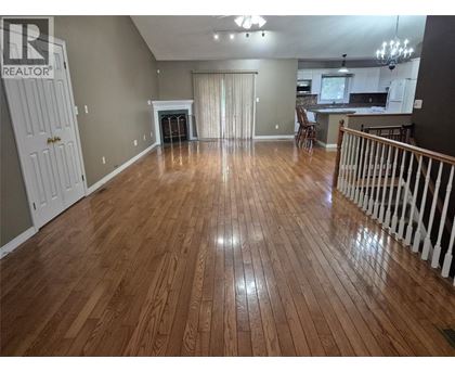 590 MONTCALM AVENUE 3 Beds House for Rent - Photo gallery 2