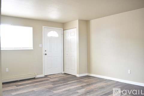 2545 King Street 2 Beds Apartment for Rent