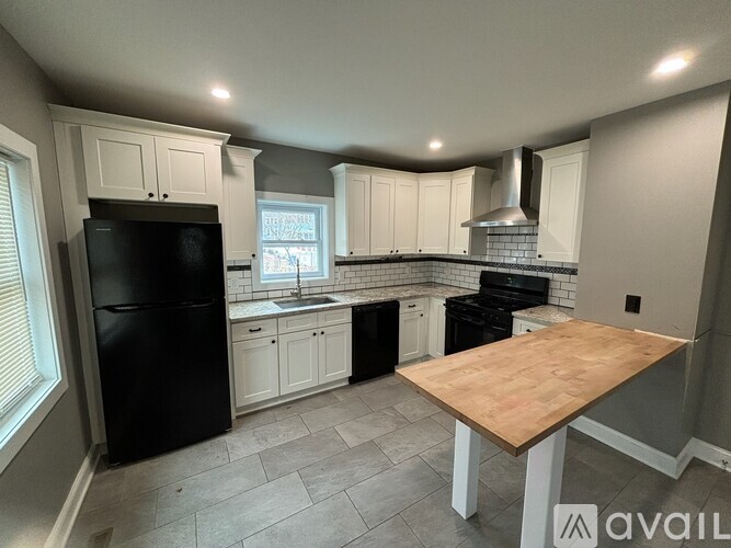 8 Billard St 3 Beds Apartment for Rent - Photo gallery 1