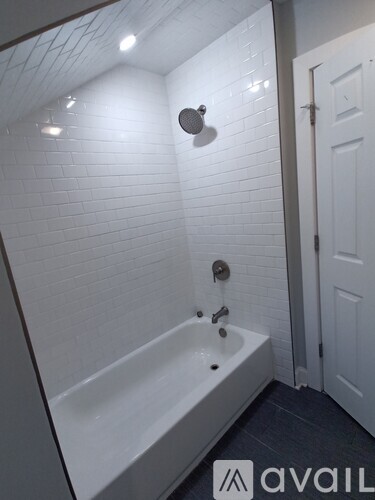8 Billard St 3 Beds Apartment for Rent - Photo gallery 4