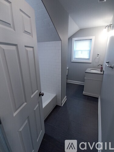 8 Billard St 3 Beds Apartment for Rent - Photo gallery 5