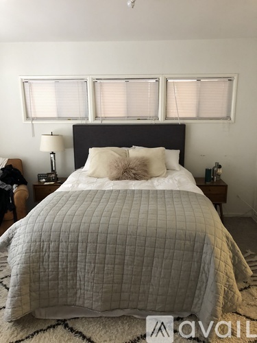 1661 West 219th Street 1 Apartment for Rent - Photo gallery 4