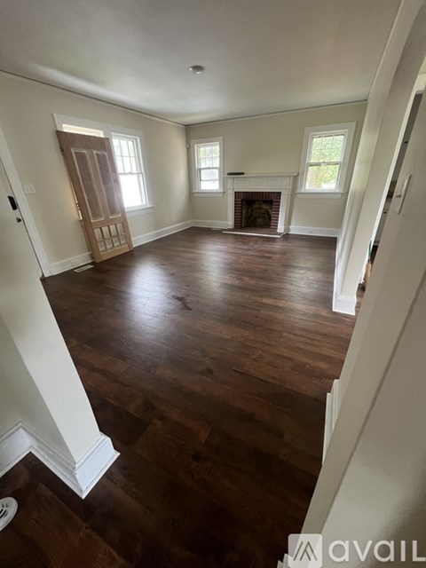 1012 Hammond Street 2 Beds Apartment for Rent