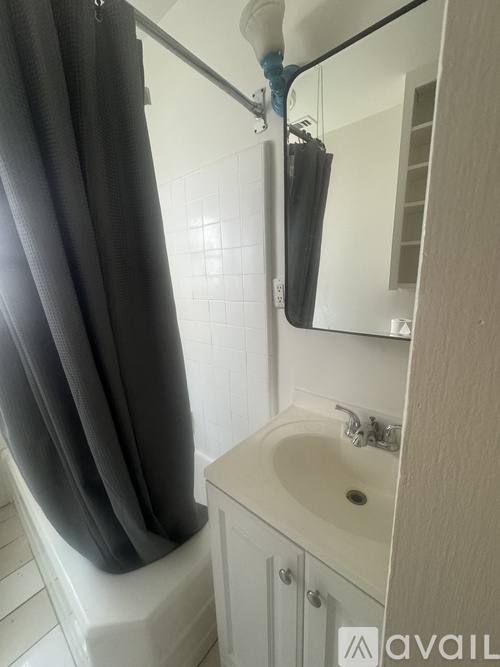 5438 Sylvia Avenue 1 Single Family Home for Rent - Photo gallery 5