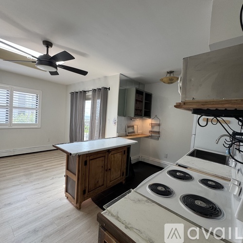 475 West Broadway 1 Condo for Rent - Photo gallery 4