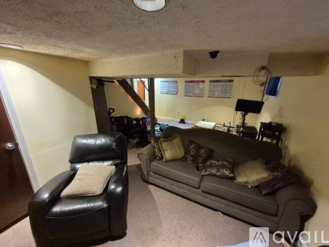 1 Short Street 5 Beds Single Family Home for Rent - Photo gallery 1