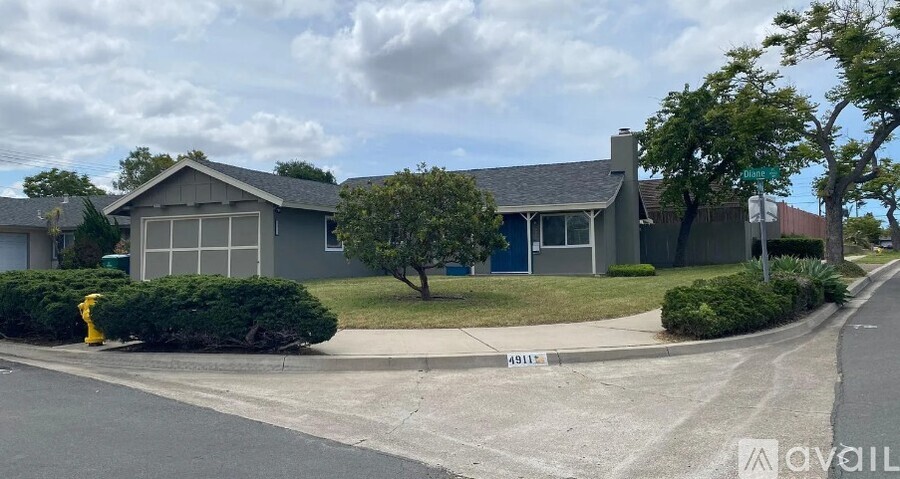 4911 Diane Pl 3 Beds Single Family Home for Rent - Photo gallery 2