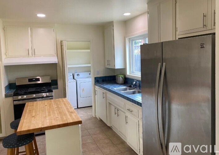 4911 Diane Pl 3 Beds Single Family Home for Rent - Photo gallery 3