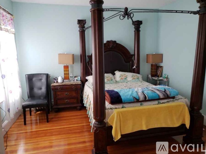 420 Hyde Park Avenue 4 Beds Single Family Home for Rent - Photo gallery 1
