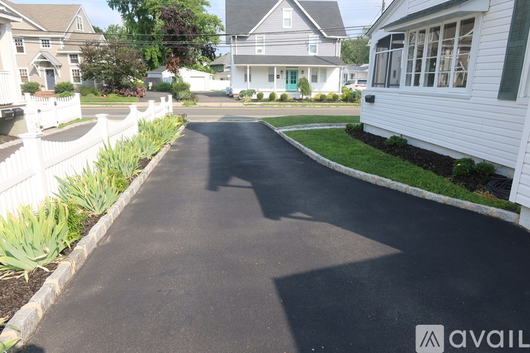 904 Arnold Avenue 4 Beds Single Family Home for Rent - Photo gallery 3