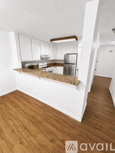 25713 View Pointe 2 Beds Condo for Rent - Photo gallery 2