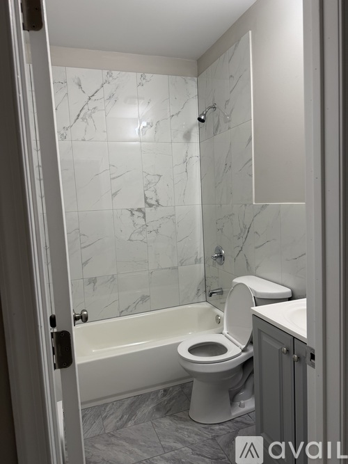 537 West Olney Avenue 2 Beds Single Family Home for Rent - Photo gallery 5