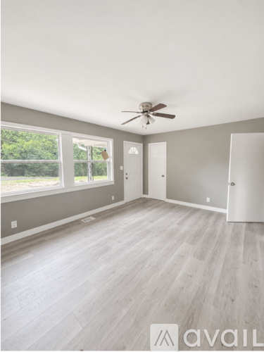 1143 Oakley Drive 3 Beds Single Family Home for Rent - Photo gallery 2