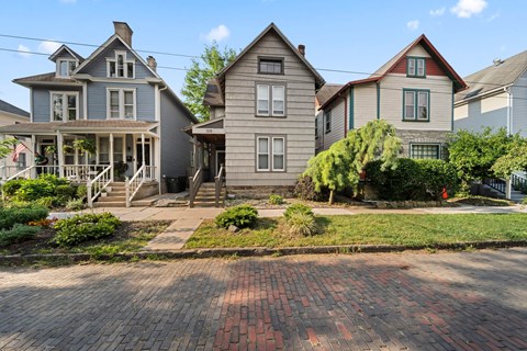 335 W 2Nd Ave 2 Beds Apartment for Rent