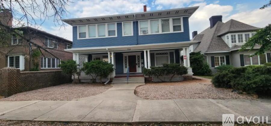 725 N Cascade Ave 2 Beds Apartment for Rent - Photo gallery 1