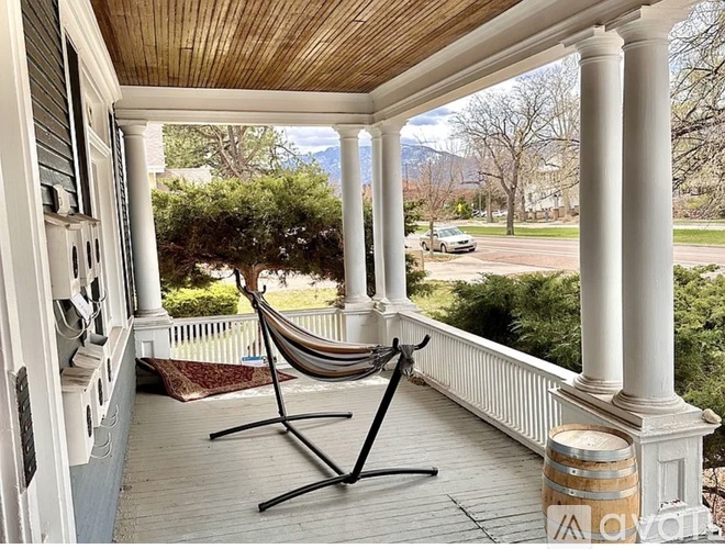 725 N Cascade Ave 2 Beds Apartment for Rent - Photo gallery 2