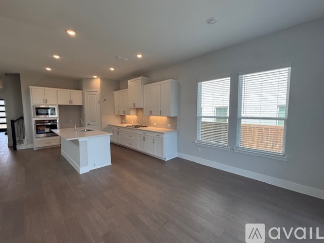 11728 Chartwell Court 4 Beds Single Family Home for Rent - Photo gallery 4