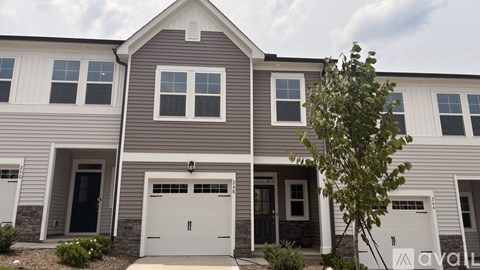 Snowfield Drive 3 Beds Apartment for Rent