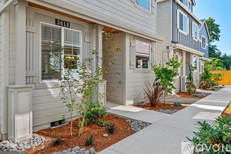 3618 SW Vermont Street 2 Beds Single Family Home for Rent - Photo gallery 4