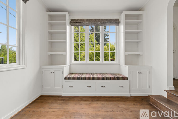 1524 SW Myrtle St 3 Beds Single Family Home for Rent - Photo gallery 4