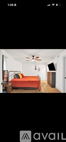 856 Henckley Avenue 3 Beds Apartment for Rent