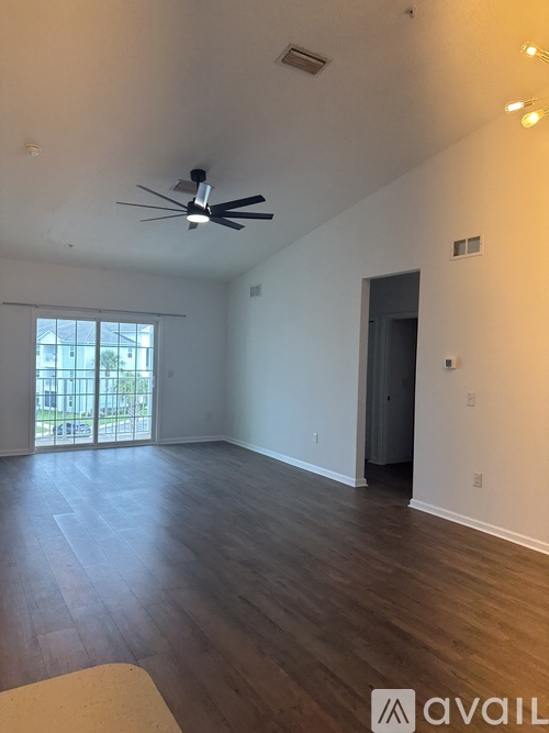 4932 Key Lime Drive 3 Beds Condo for Rent - Photo gallery 3